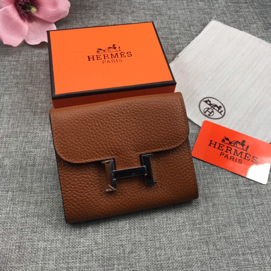 Hermes Constance brown bag – front view