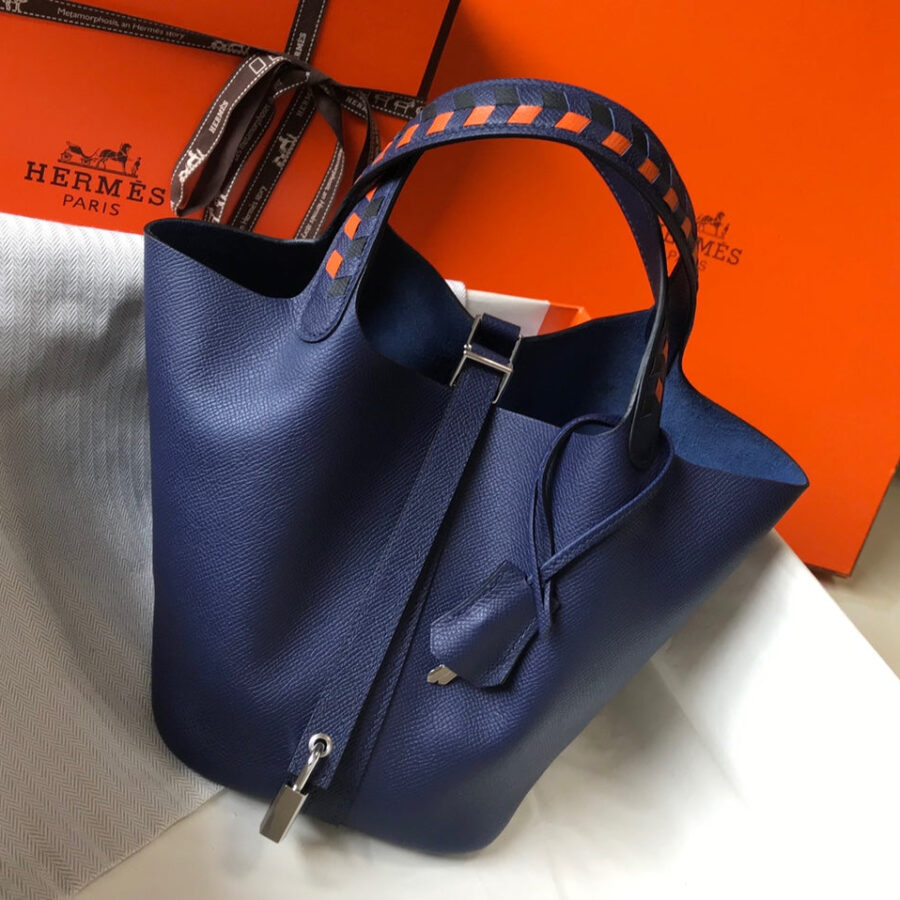 Hermes Picotin navy bag – front view