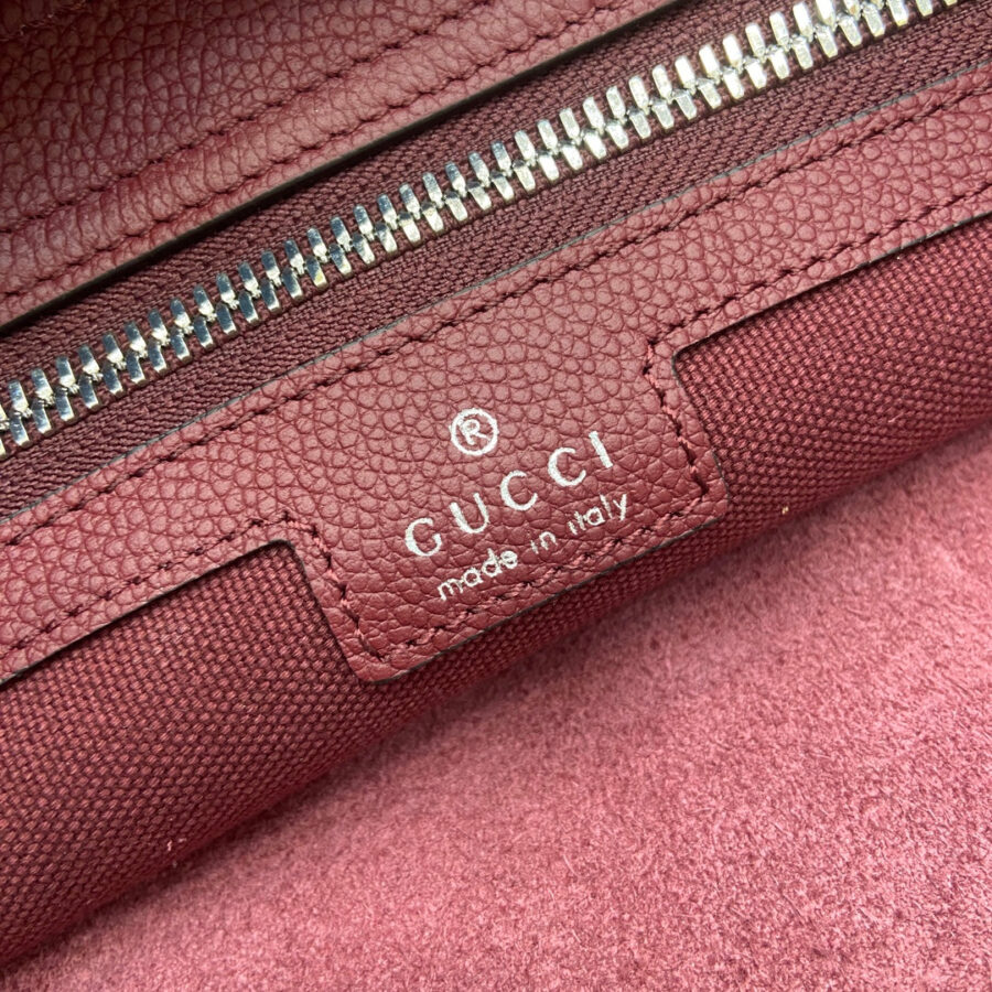 BODY SHOULDER BAG 40 IN BURGUNDY RED CALFSKIN SILVER HARDWARE | Studio Nafay